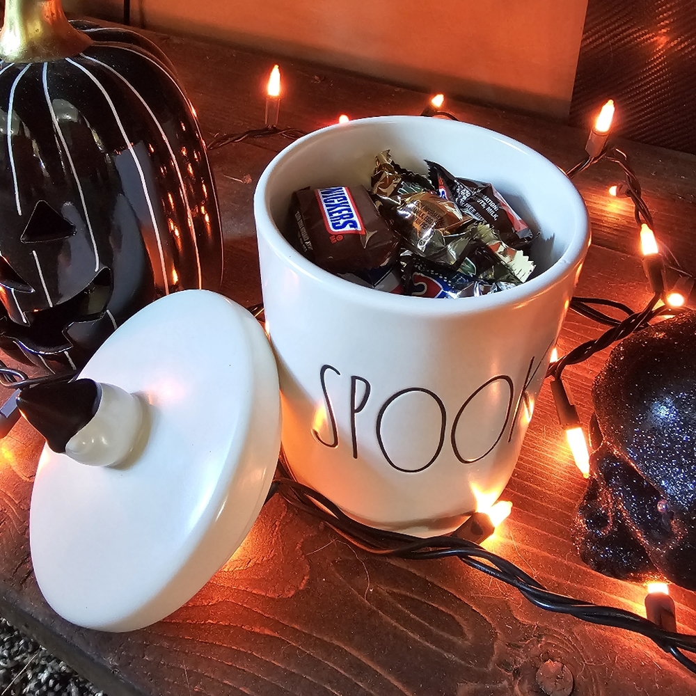 RAE DUNN Halloween candy/treat canister - Picture 4 of 8